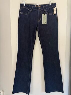 New! DL1961 Jennifer High Rise Bootcut flared jeans dark Waist 32 longer length